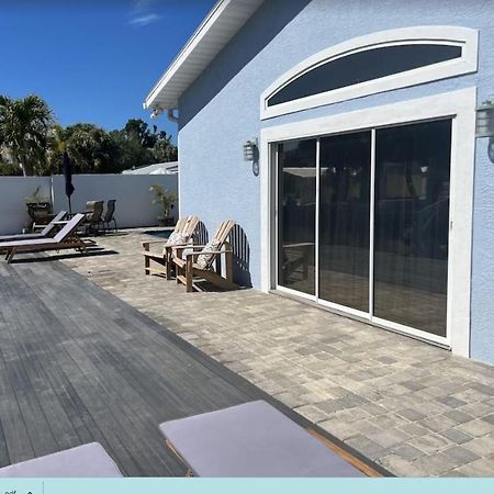 Pool/Waterfront Home 5 Min Walk To Siesta Key Village And Beach Экстерьер фото