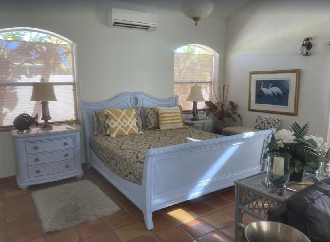 Pool/Waterfront Home 5 Min Walk To Siesta Key Village And Beach Экстерьер фото